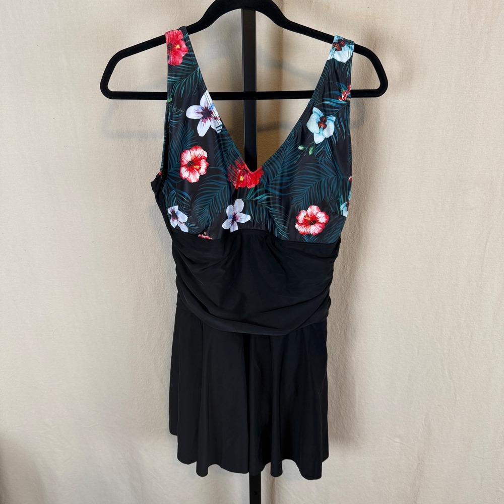 New Yonique Women XL Swimdress One Piece Swimsuit‎ Tropical Floral Black V-Neck
